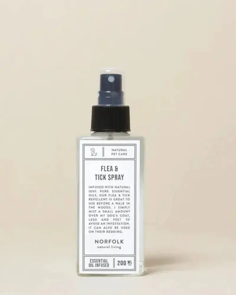 Dog Flea & Tick Spray (Made In The Uk) 1