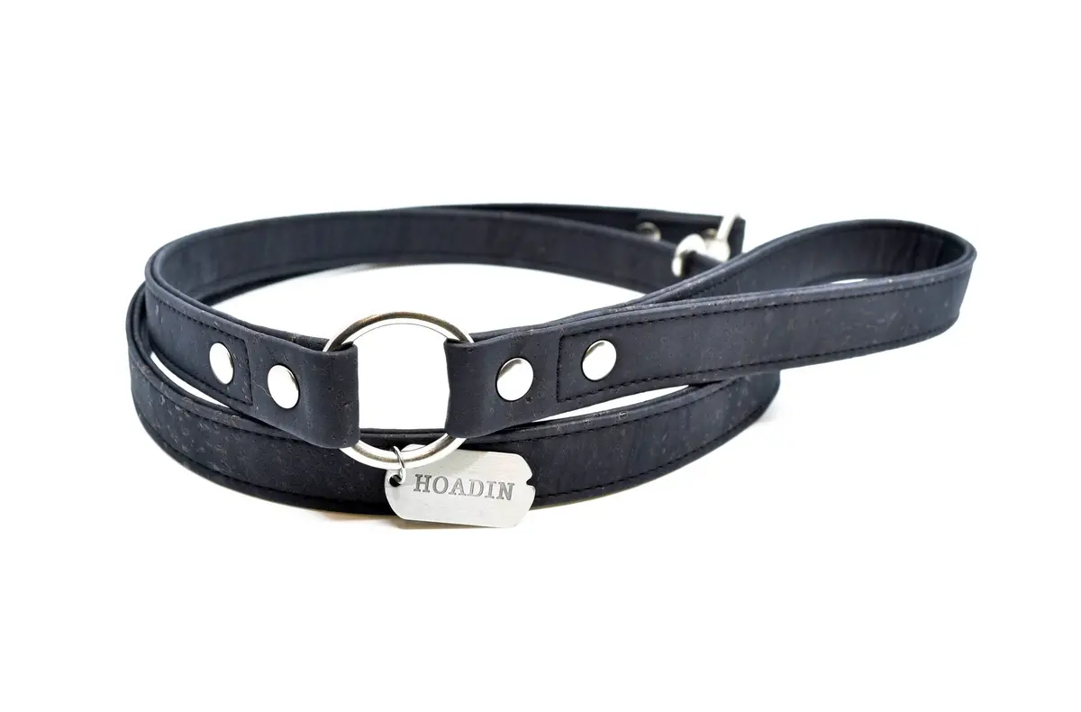Cork Leash In Black (Final Sale) 1