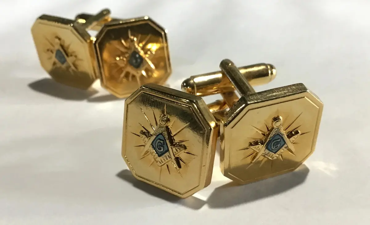 Mason Gold Cuff Links 1