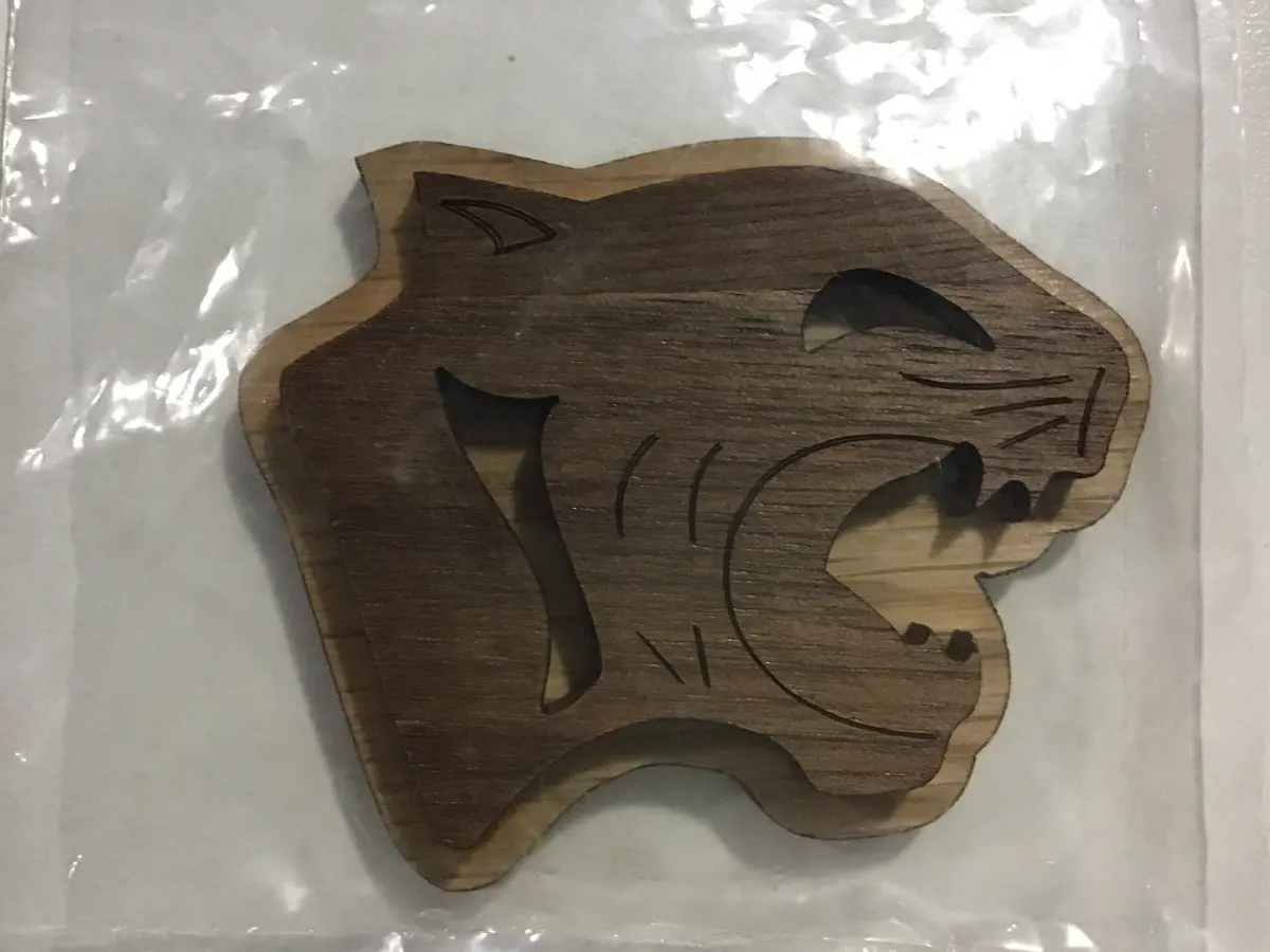 Panther Oak-Backed Symbol 1