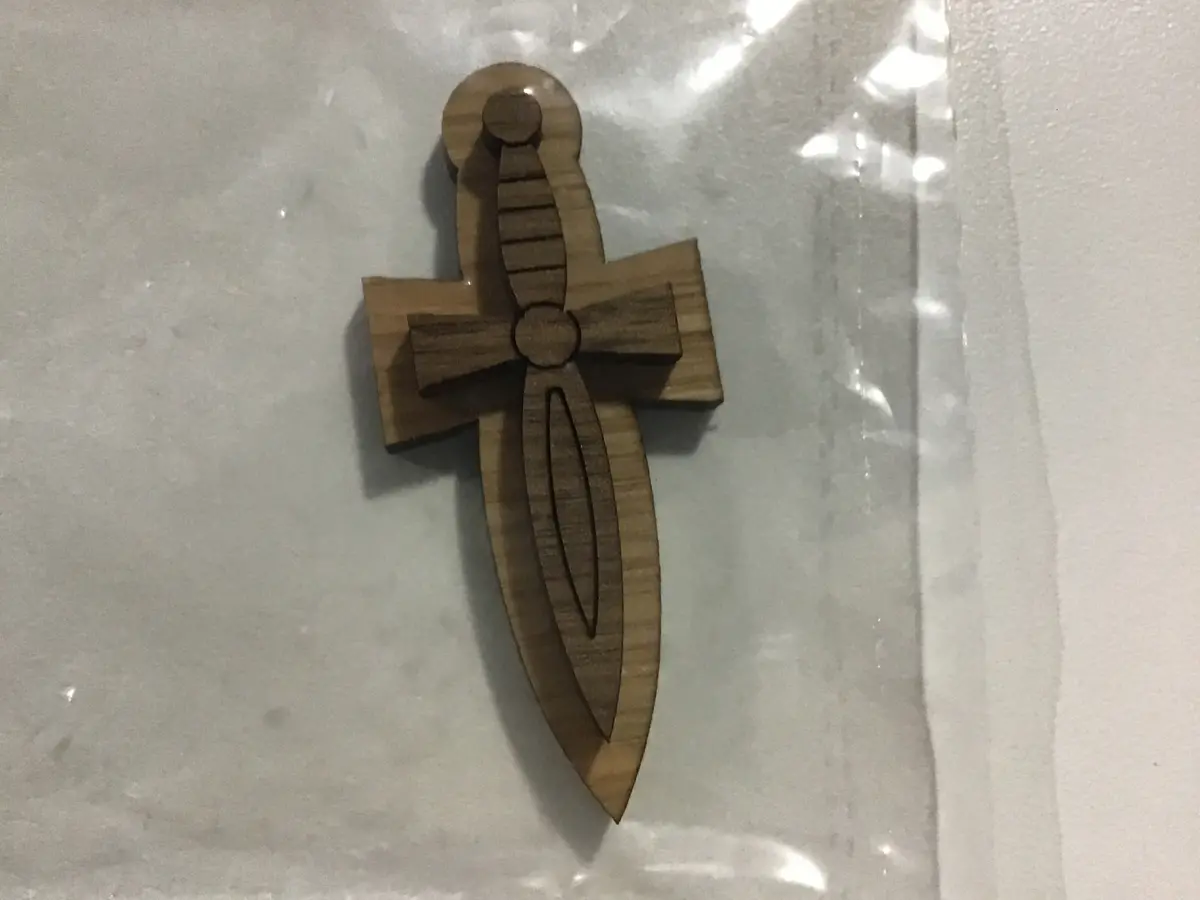 Dagger Oak-Backed Symbol 1