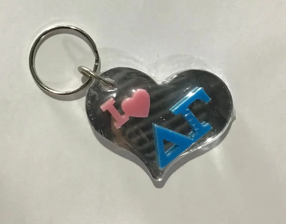 Delta Gamma Heart Keychain 1