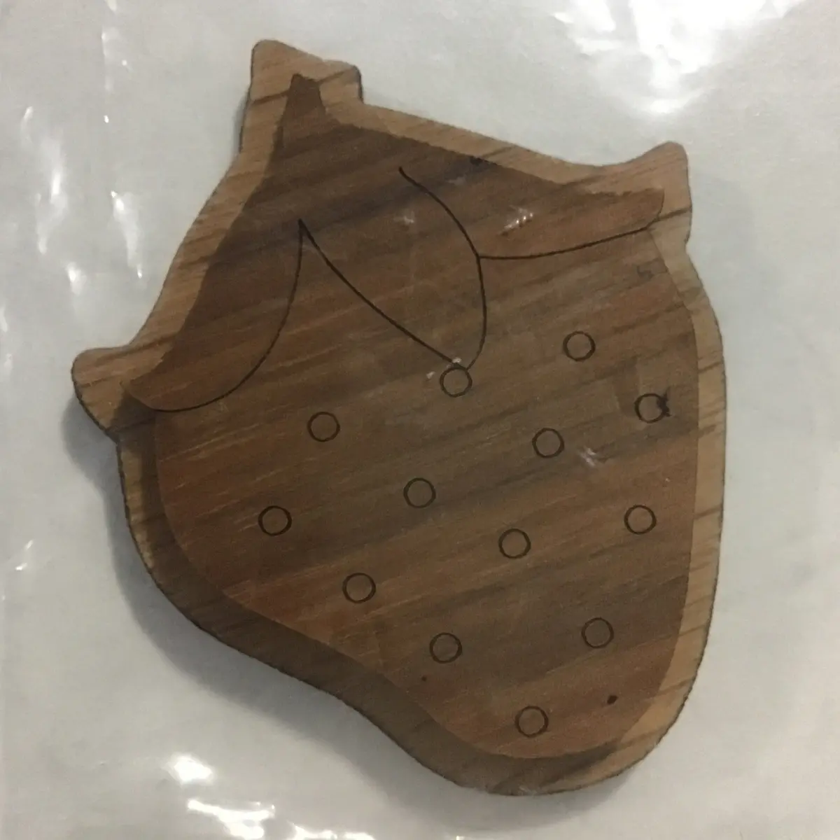 Strawberry Oak-Backed Symbol 1