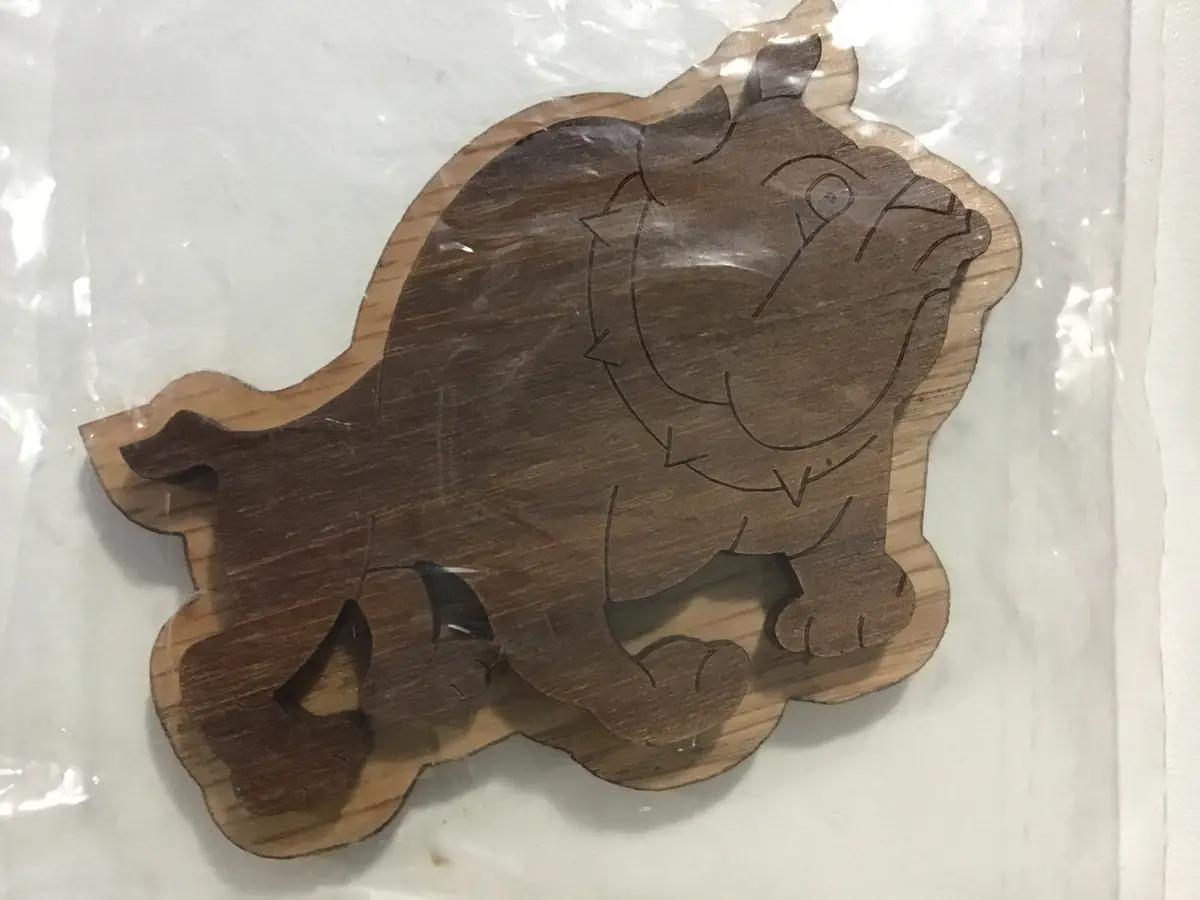 Bulldog Oak-Backed Symbol 1 1