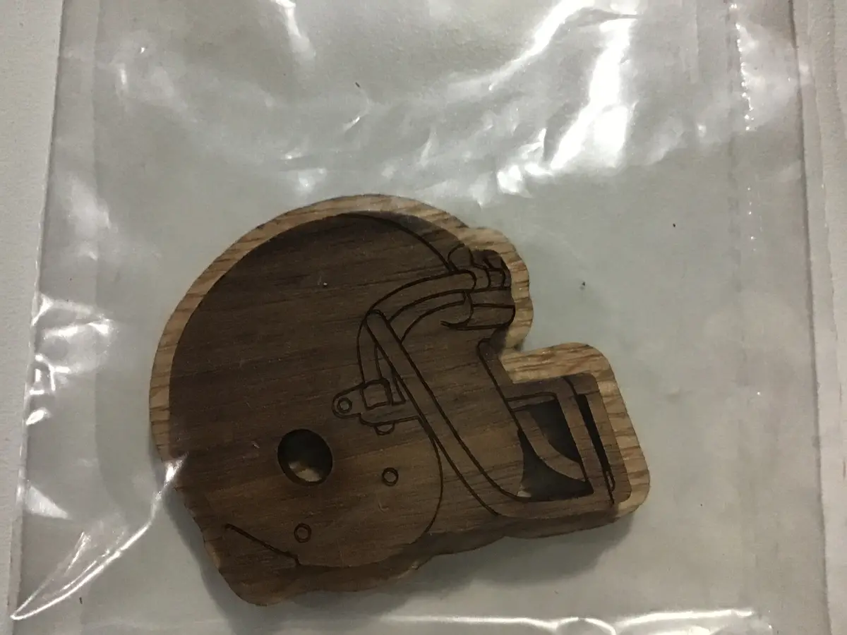 Helmet Oak-Backed Symbol 1