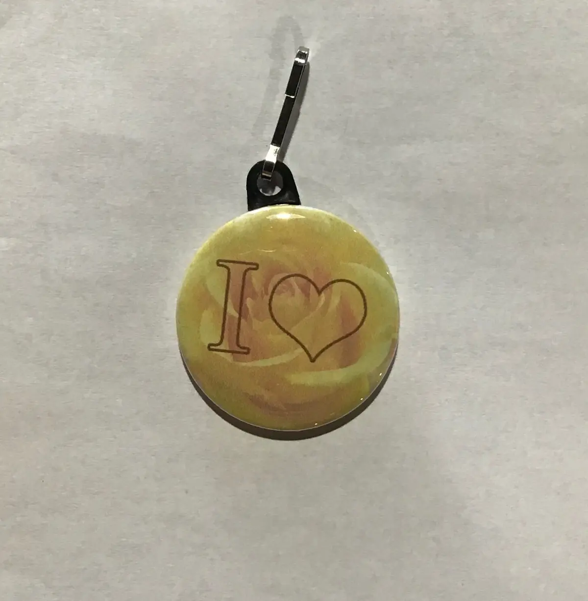 Iota Sweetheart "I Heart" Dangle - Discontinued 1