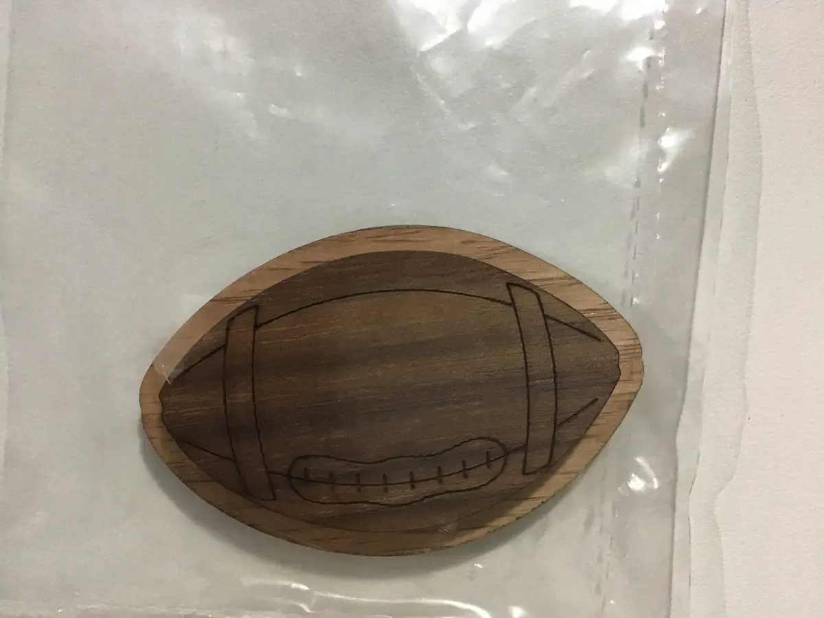 Football Oak-Backed Symbol 1