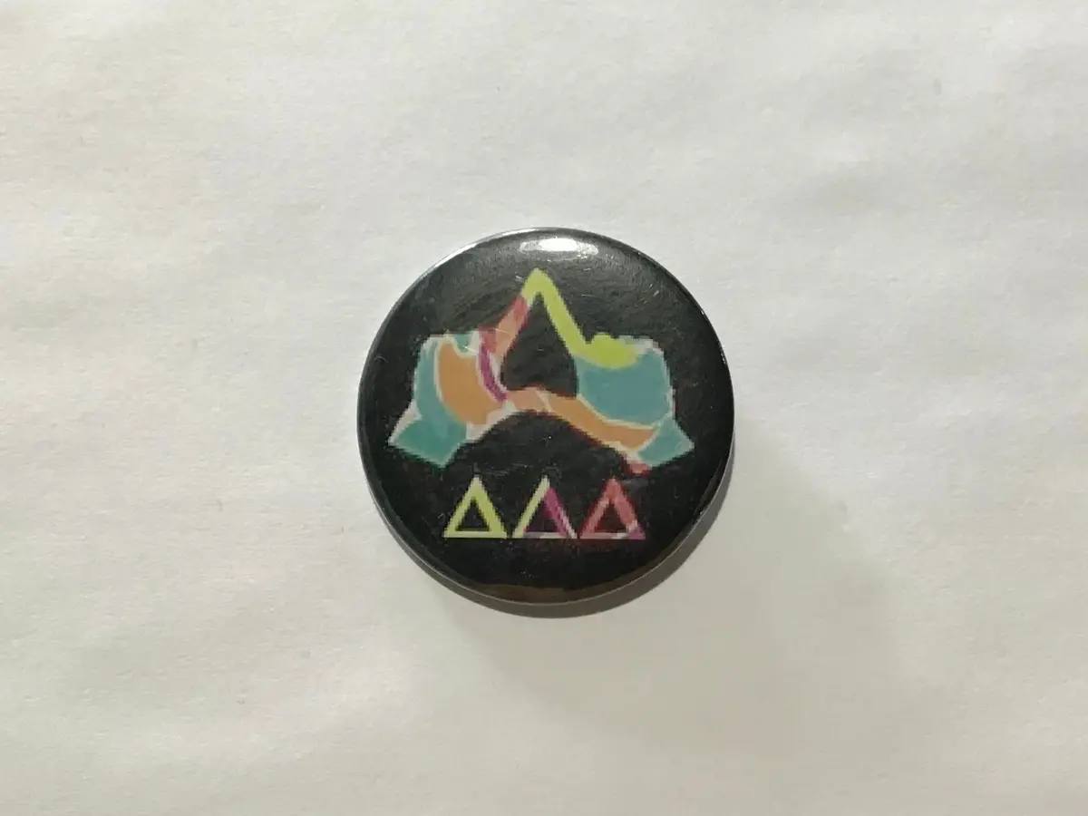 Delta Delta Delta Handsign 2.25" Printed Button 1