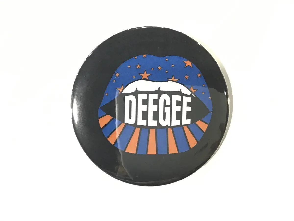 Delta Gamma Lip Printed Button 1