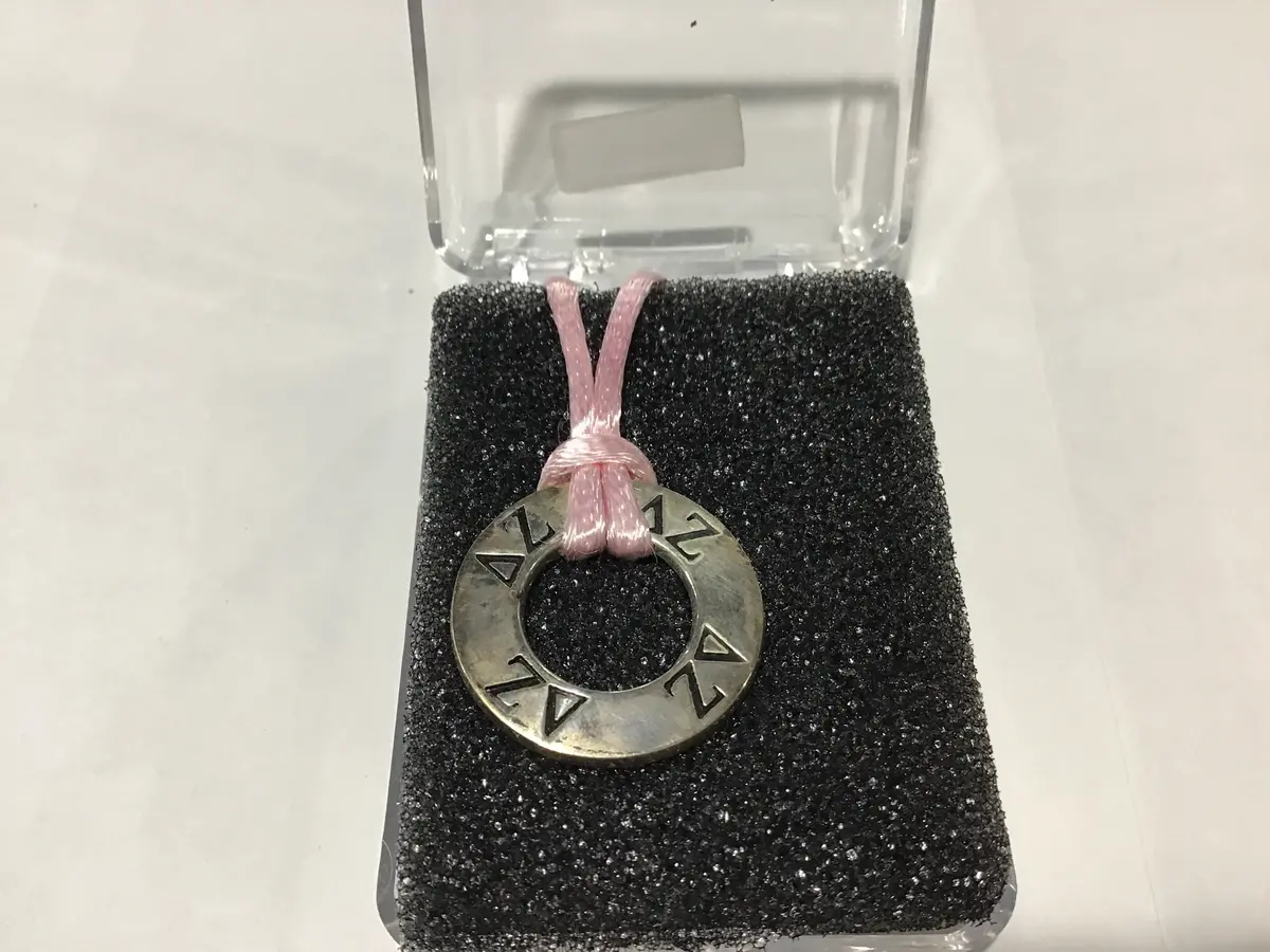 Delta Zeta Round Charm Necklace 1