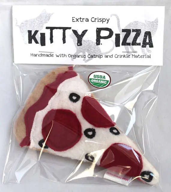 Miso Handmade | Pizza Catnip Toy 1