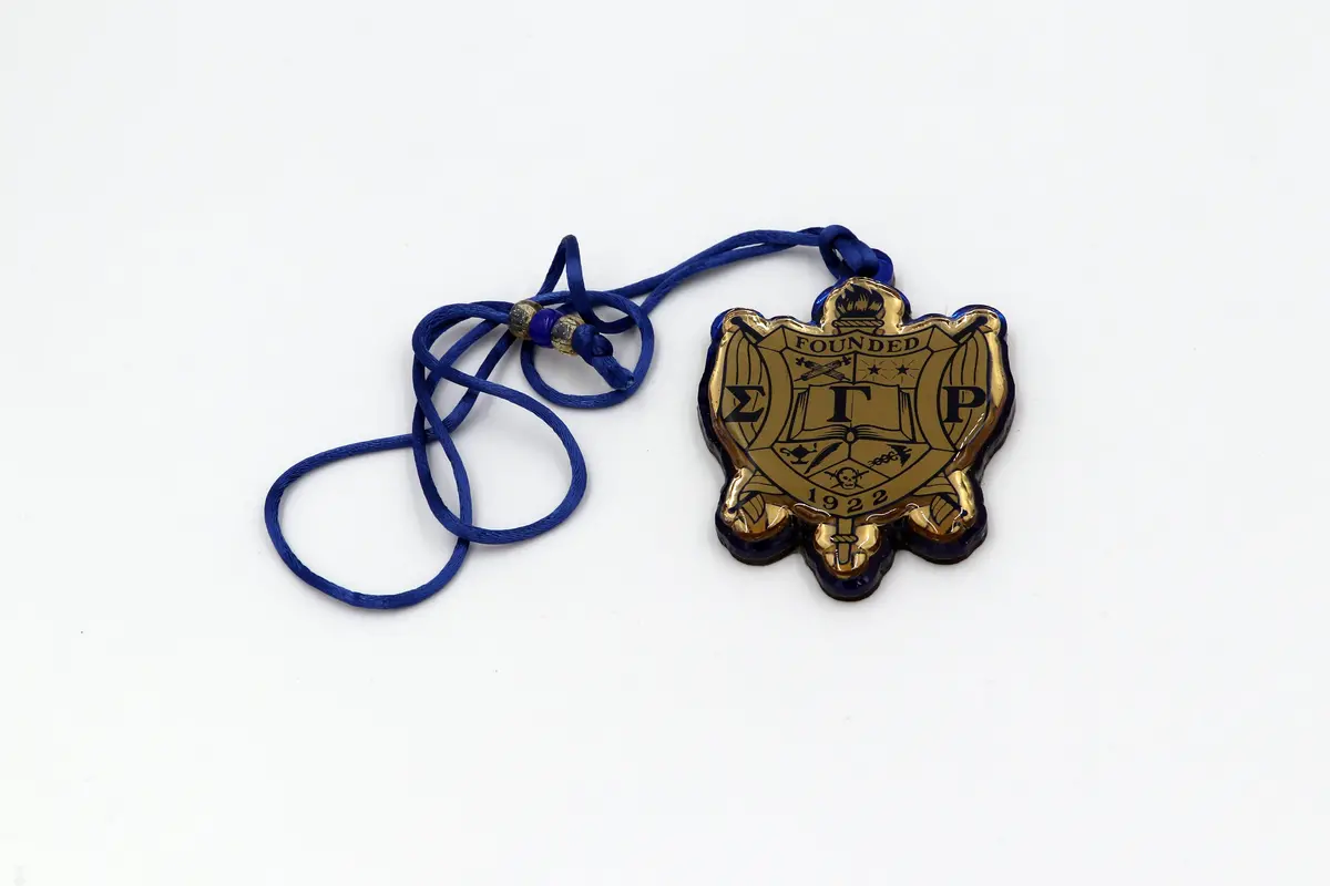 Sigma Gamma Rho Crest Tiki 1