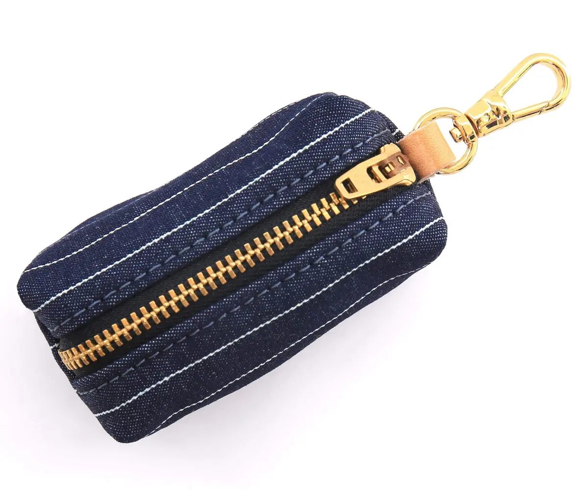 The Foggy Dog | Navy Pinstripe Leash Bag 1