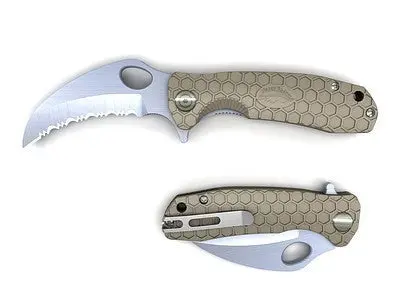 Ultratec Honey Badger Tan Claw Serrated Medium 1